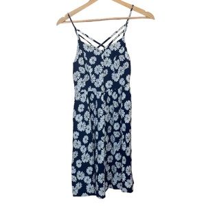 •SO•NAVY/WHITE DIASY, FRONT CHEST CRISSCROSS STRAPS & SMOCKED BACK DETAIL SMALL